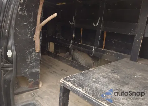 2017 Chevrolet Express 2500 Work Van from USA, damaged, VIN 1GCWGAFF2H1334866